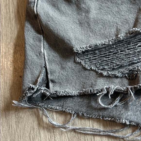 Levi's Gray Jean Shorts - Picture 10 of 14